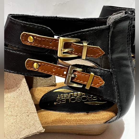 NWOT Aerosoles strappy Sandal - Picture 7 of 8